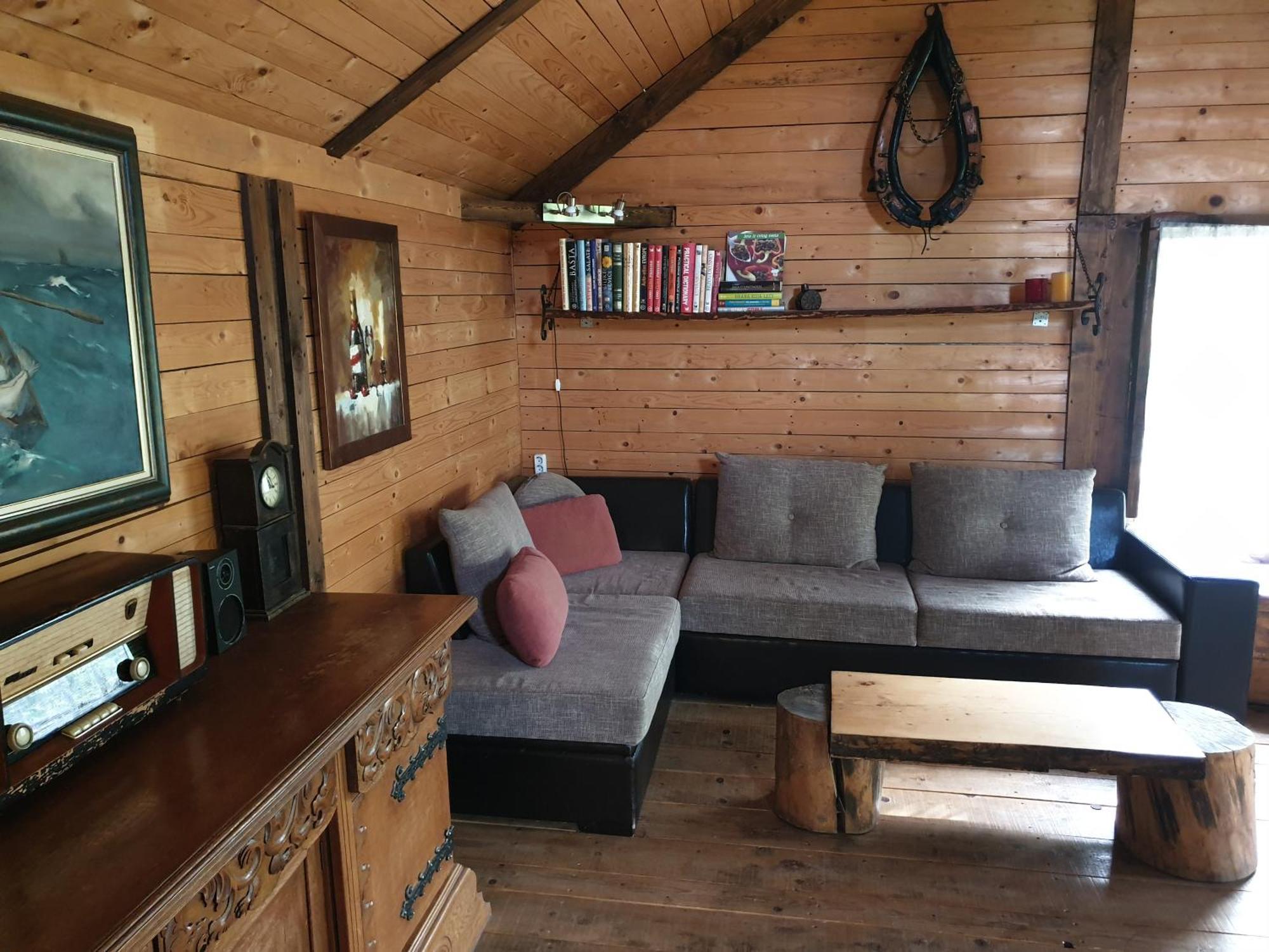 Log Cabin Belgrad Dış mekan fotoğraf